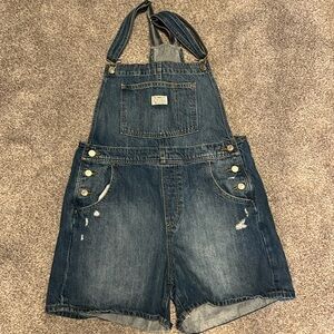 Levi’s vintage women’s shortalls